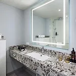 Dorint Esplanade Szálloda 4*