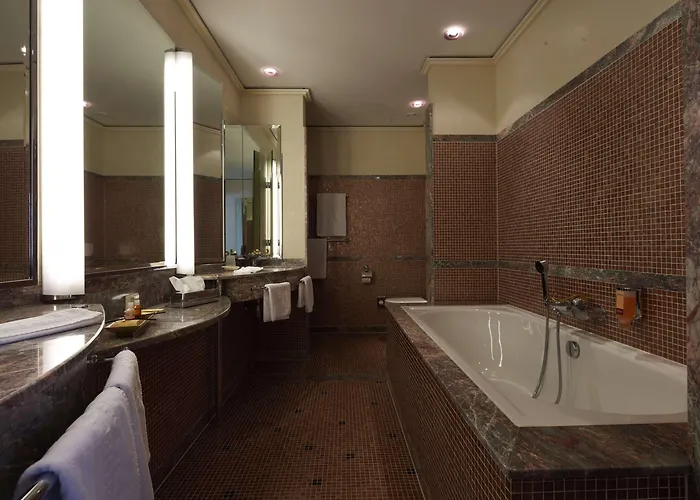 Dorint Esplanade Отель Ена