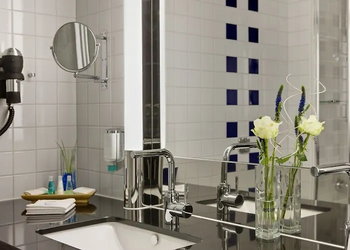 Dorint Esplanade Отель Ена